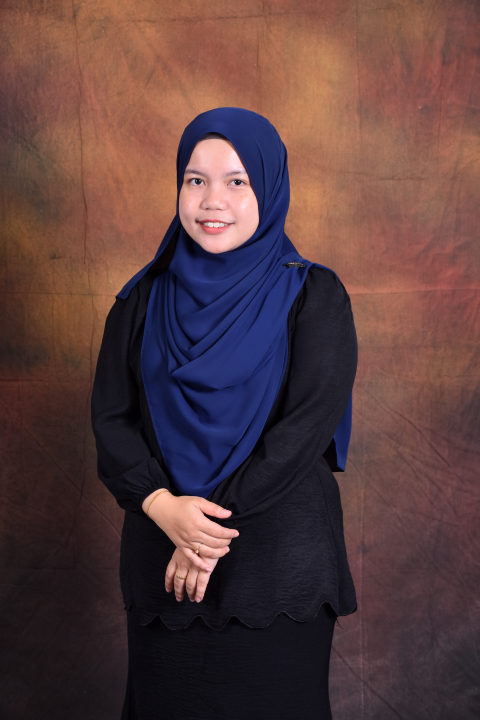 <strong><br>SITI NORAQILAH AMRAN</strong></br>